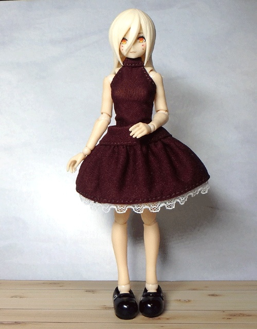 メガミデバイス 赤紫のワンピース&スカート