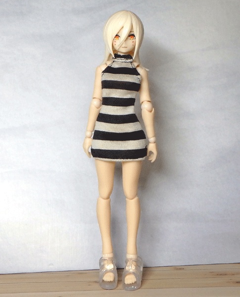 メガミデバイス ホルターネックワンピ(ボーダー 焦げ茶×ベージュ)