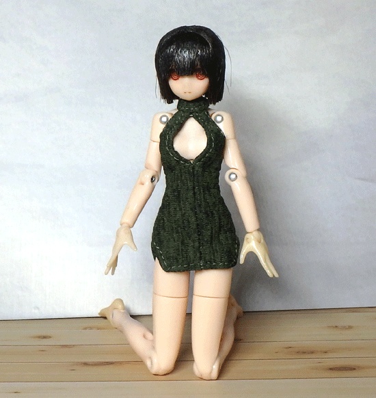 メガミデバイス 胸スリットホルターネックワンピ(緑)