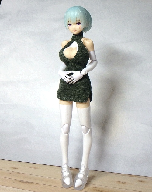 メガミデバイス 胸スリットホルターネックワンピ(緑)