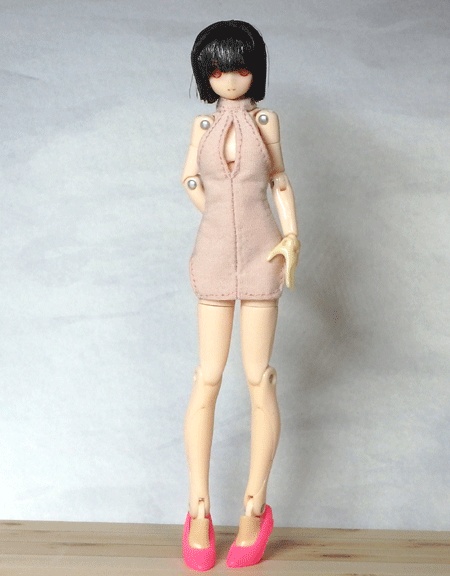 メガミデバイス 胸スリットホルターネックワンピ(ピンク)