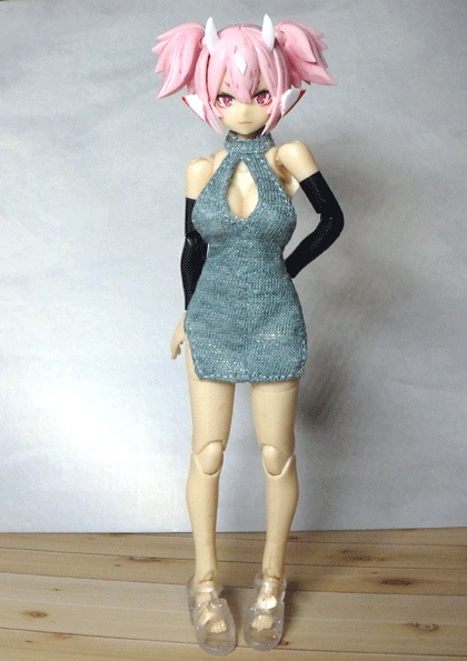 メガミデバイス 胸スリットホルターネックワンピ(水色)