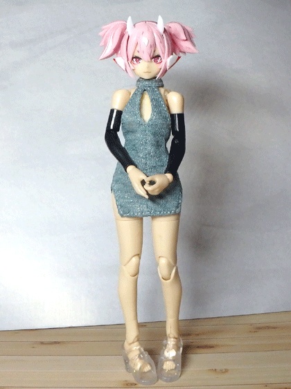 メガミデバイス 胸スリットホルターネックワンピ(水色)