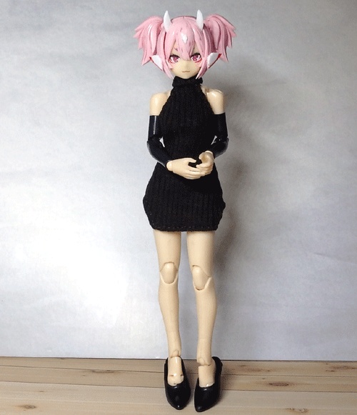 メガミデバイス ホルターネックワンピ(リブニット・焦げ茶)