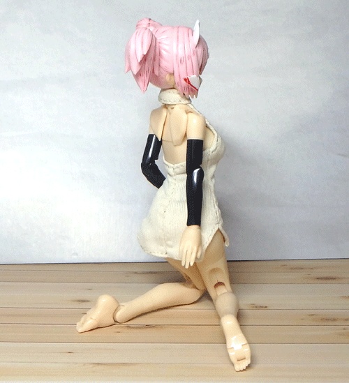 メガミデバイス ホルターネックワンピ(オフホワイト)