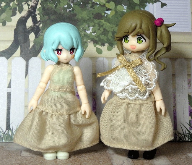 ガシャポンクエスト用　レースのケープとワンピース