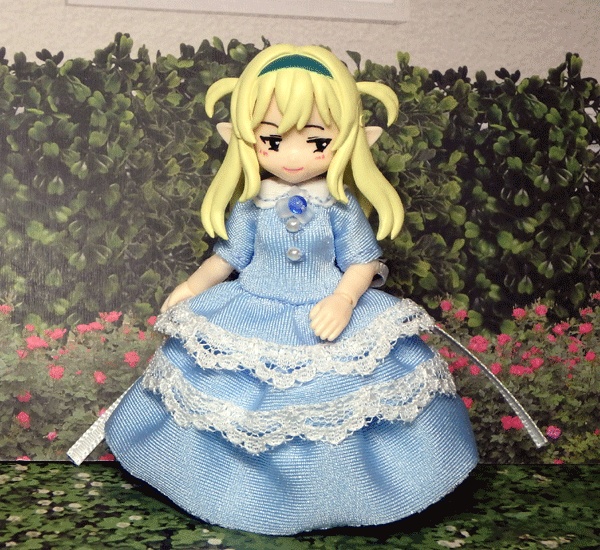 ガシャポンクエスト用　ロングドレス（水色）