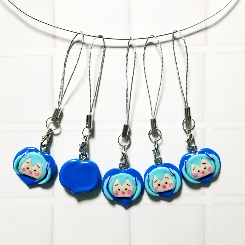 かまってミクちゃんストラップ♪雪ミクバージョン♡