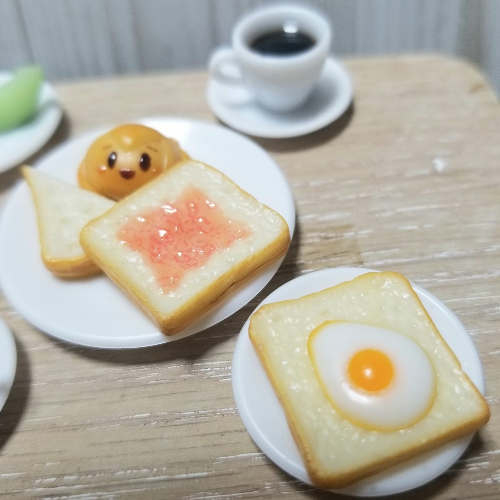 HAPPY モーニングセット(ホットコーヒー)プレート2種類