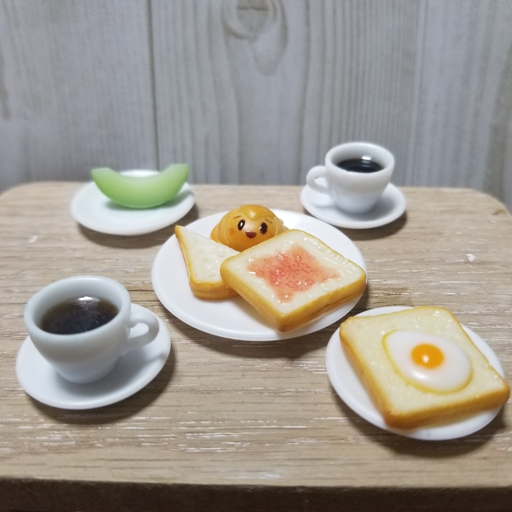 HAPPY モーニングセット(ホットコーヒー)プレート2種類