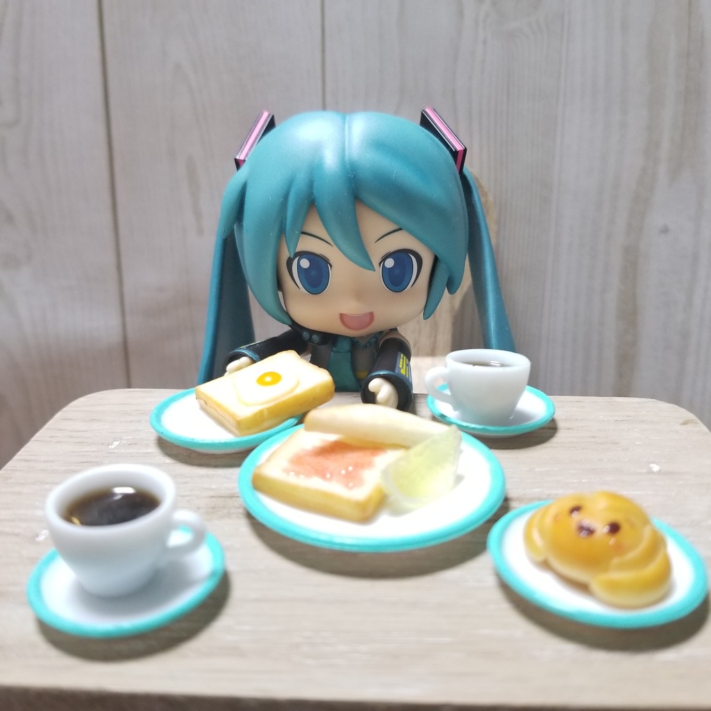 HAPPY モーニングセット(ホットコーヒー)プレート2種類