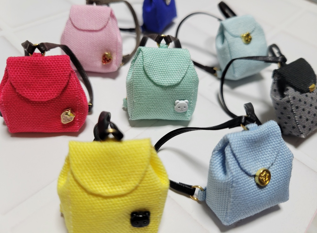 ミニチュアリュック