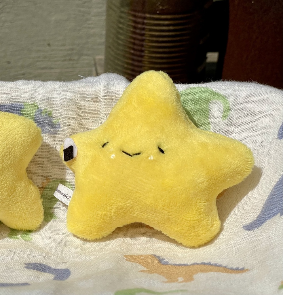 もぐもぐ星のぬいぐるみ2種