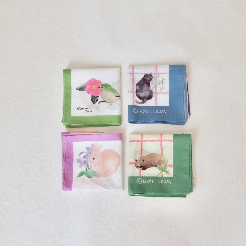 スミレとうさぎの大判ハンカチ