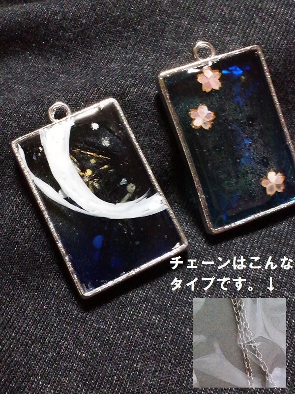 三日月イメージ/月蝶柄ネック・夜