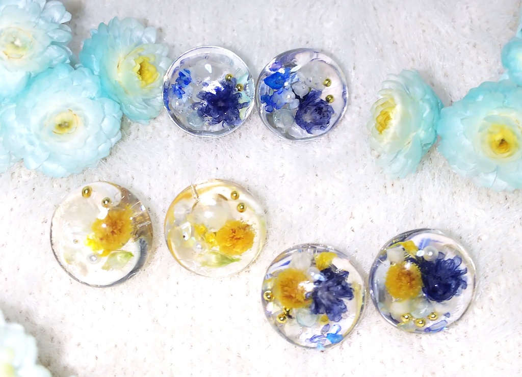 フラワーイメージピアス