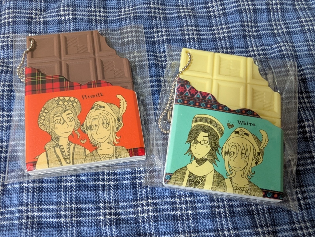 板チョコ型ラバーキーホルダー