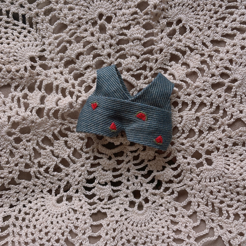 【7/26 21:30〜頒布予定】夏の刺繍サロペ