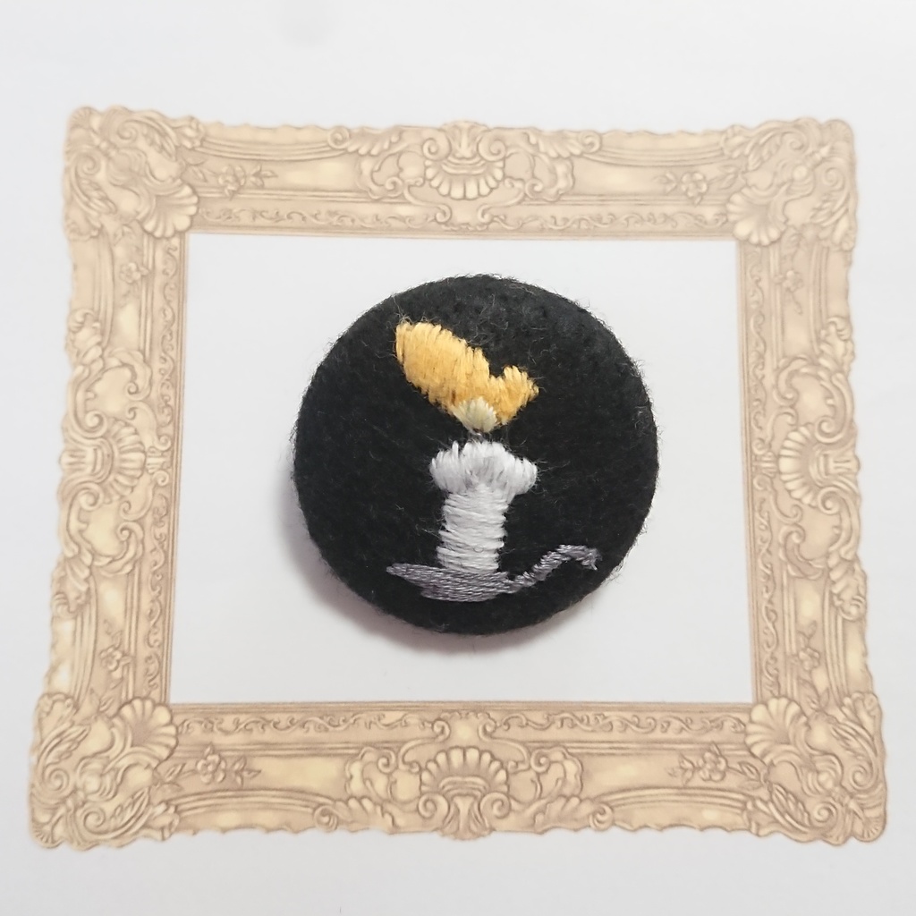 【Ib】絵画の刺繍ブローチ(キャンバスの中の光源)