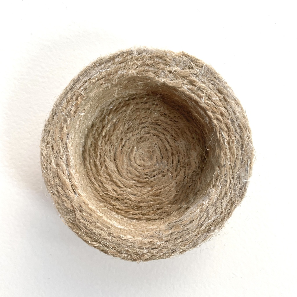 シンプルなカンカン帽