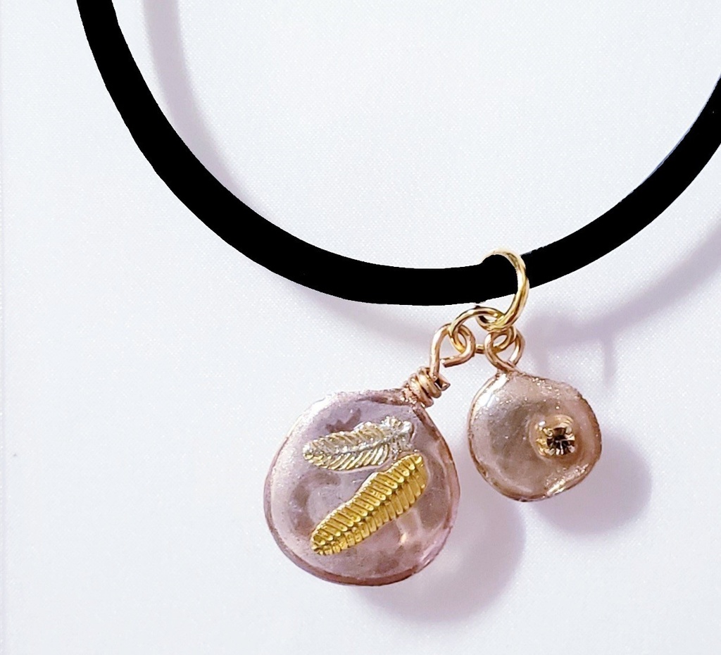 *Metal メタル・Feher フェザー / シンボルチャーム(S001)