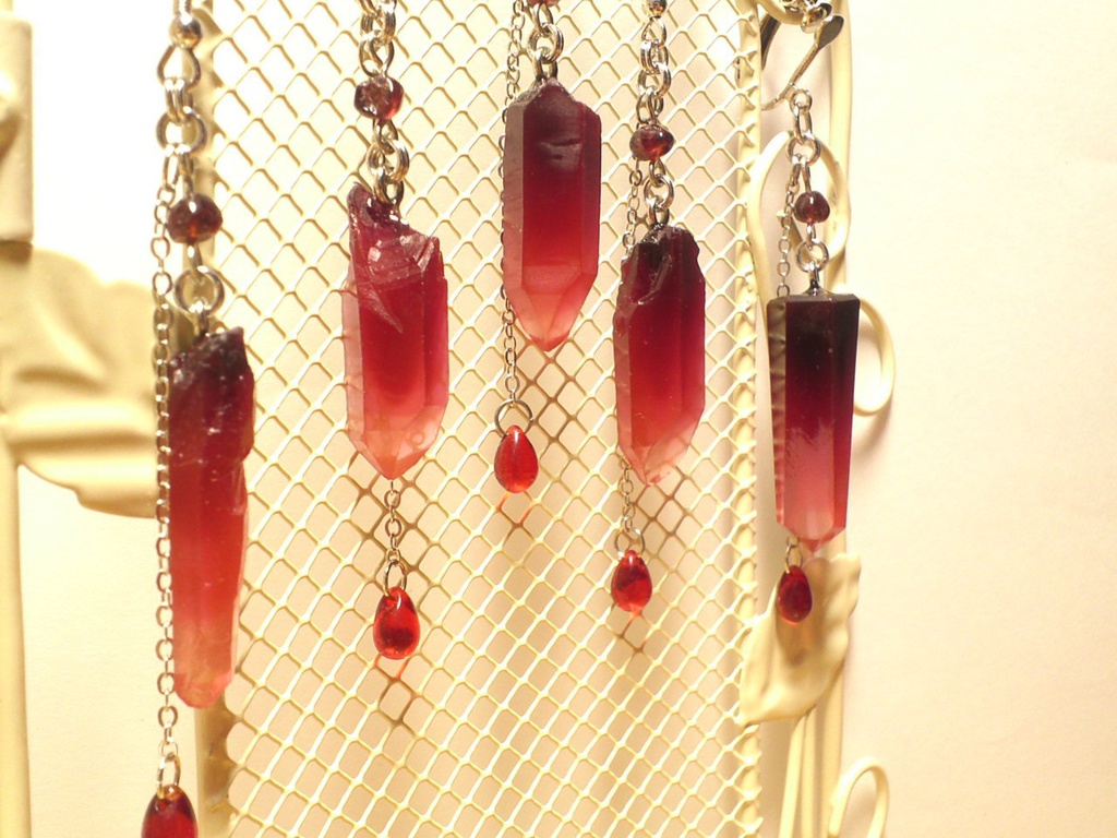 【鉱石レジン】あなたの血は美しく固まって。