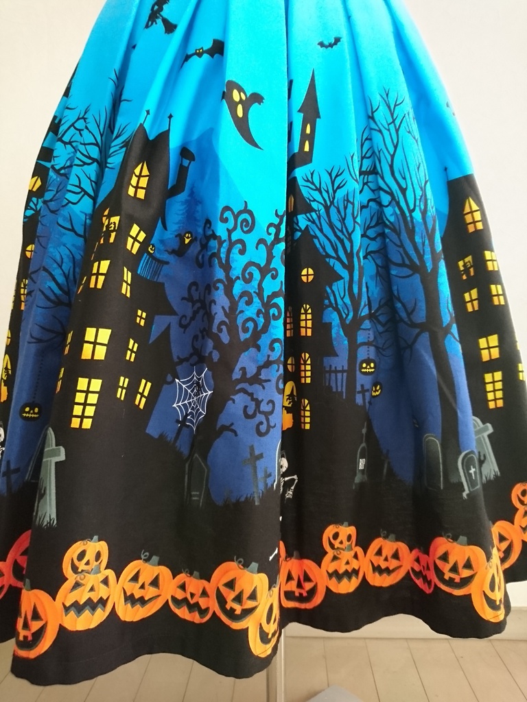 ハロウィン柄ジャンパースカート(青)