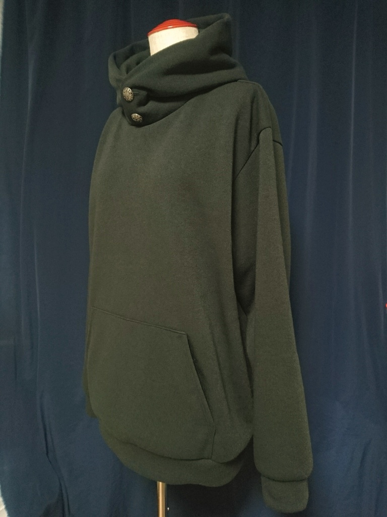 ボタン開きフードプルパーカー