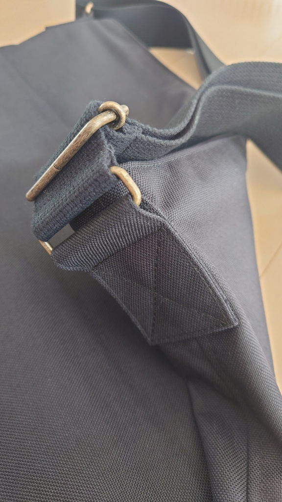 でかショルダーバッグ