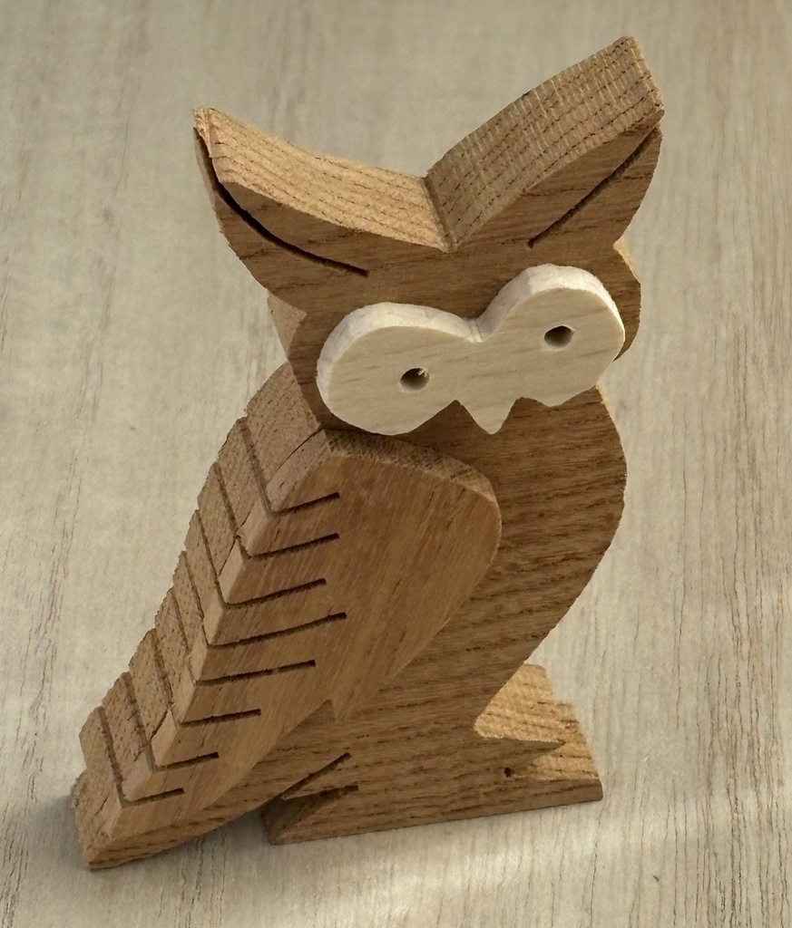 フクロウの置物②
