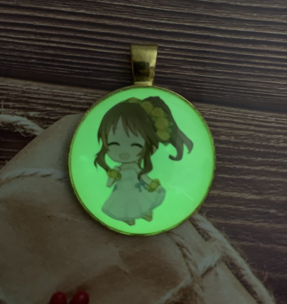 レジンアクセサリー「光る!高森藍子」