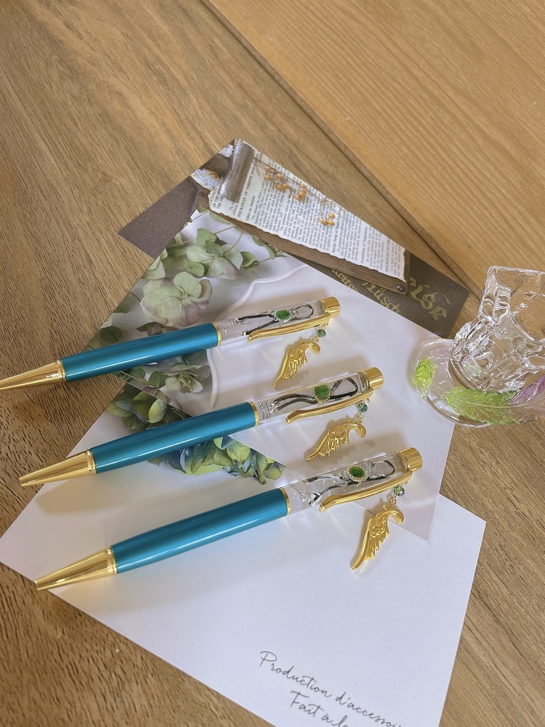 ループタイボールペン(水泡少なめ)