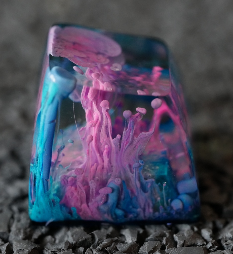 Fluid Art Artisan Keycap No.004