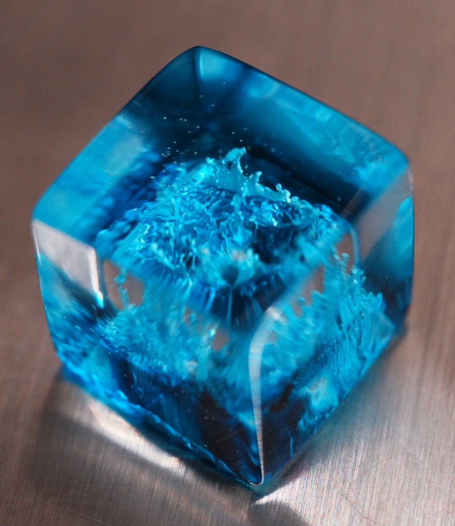 Fluid Art CUBE Keycap No.002