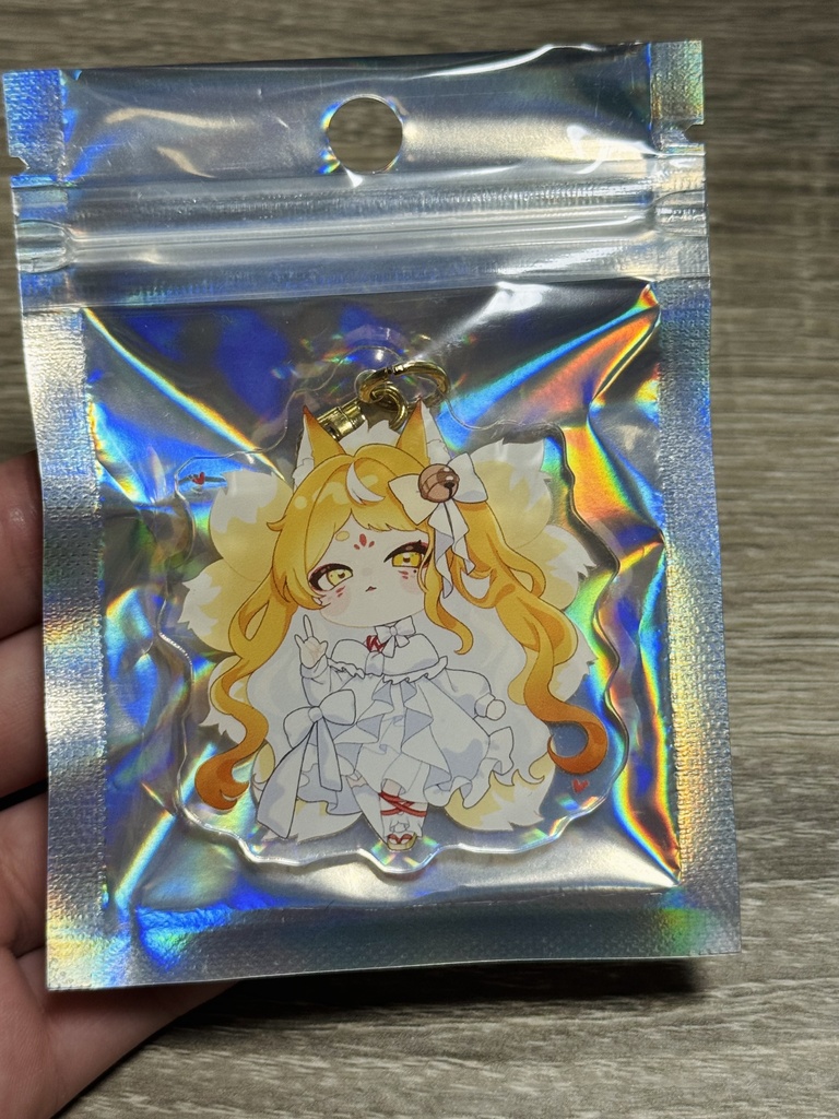 【超可愛いお狐ちゃん】アクリルキンホルダー
