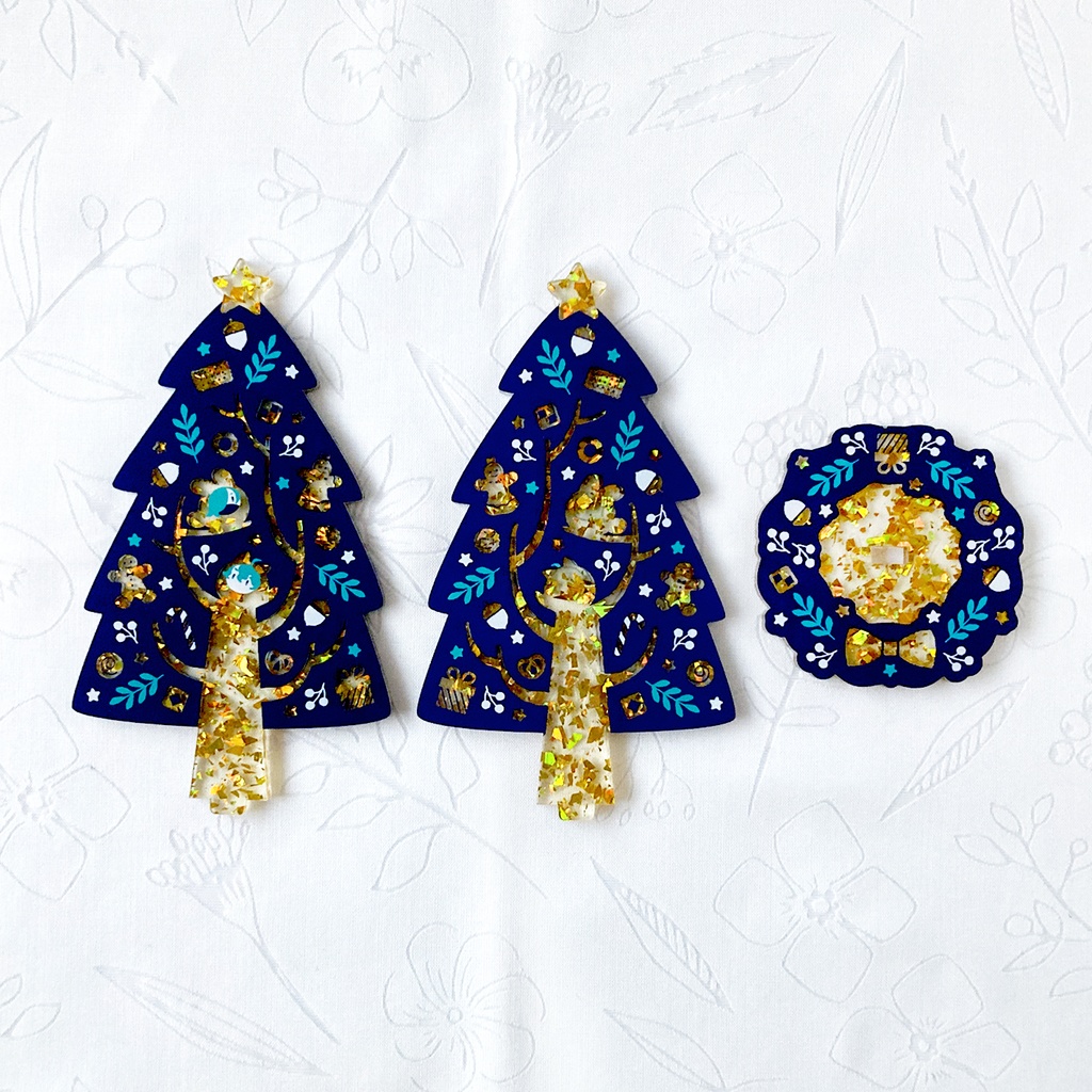 「 けだまの森のおかしなツリー 」アクリルスタンド