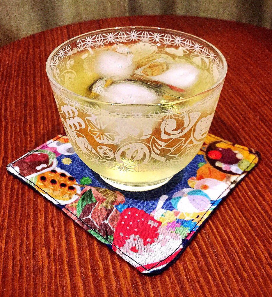【甘味・和菓子】ガラス冷茶碗