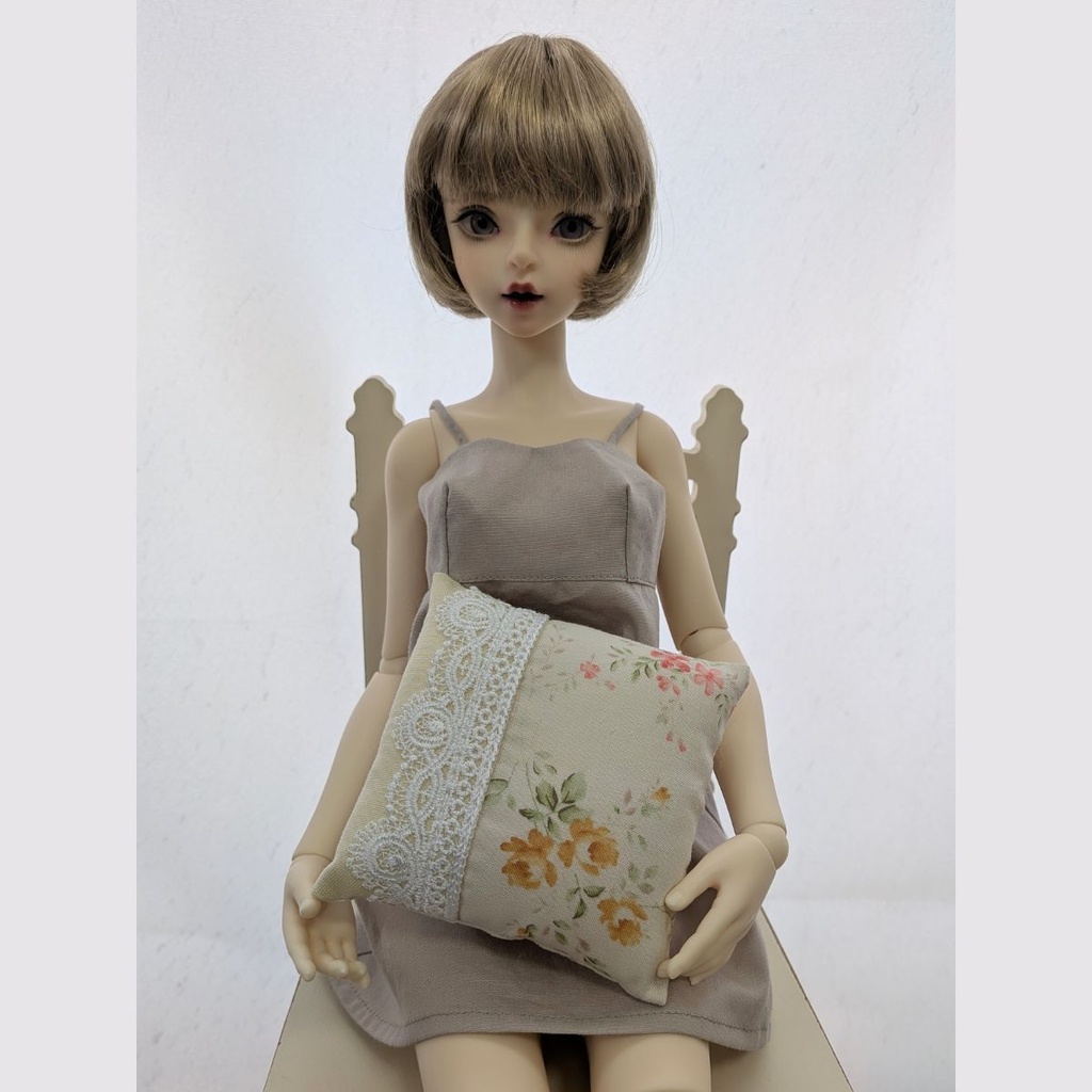 ドール用クッション 8cm角 No.3