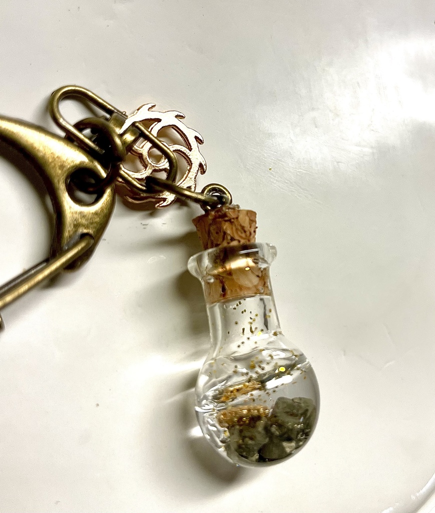 愚者の黄金入りフラスコ　キーホルダー