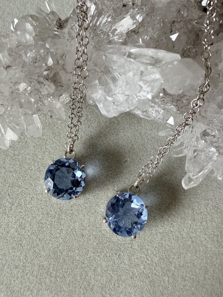 ※OUTLET “カラーチェンジフローライトのペンダント”