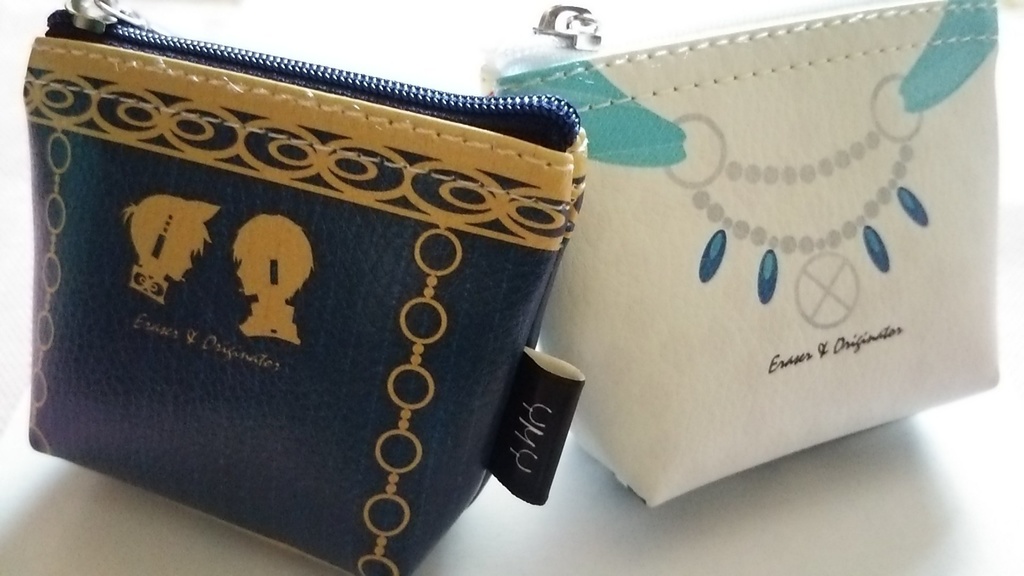 【10周年記念セール中】小銭入れ