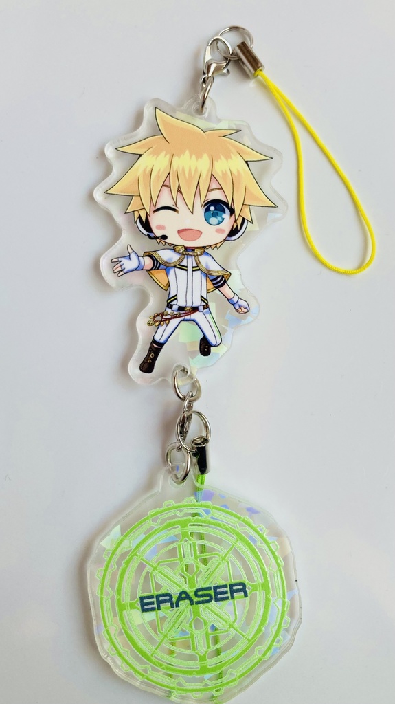 アクリル連結キーホルダー　イレイザー