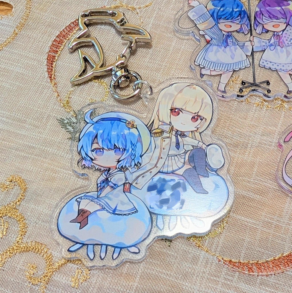 ゆらゆら🪼✨️アクおどといっしょ!音楽が聞けちゃうキーホルダー