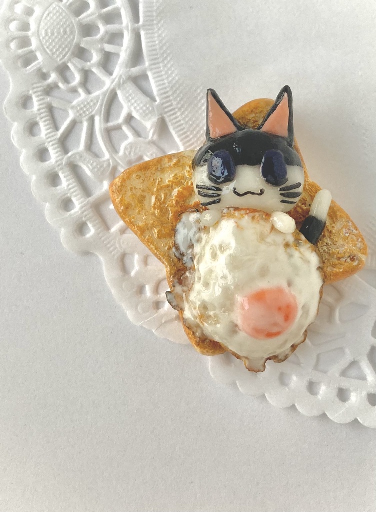 ビンタ 目玉焼きトースト