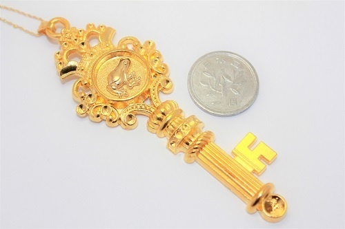 カエルの鍵のペンダント