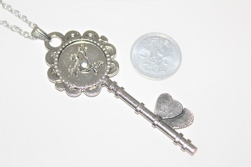 カエルの鍵のペンダント