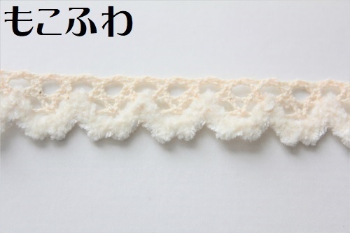 シンプルなチョーカー(ベージュ系)