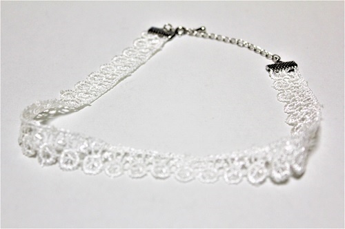 シンプルなチョーカー(ホワイト)