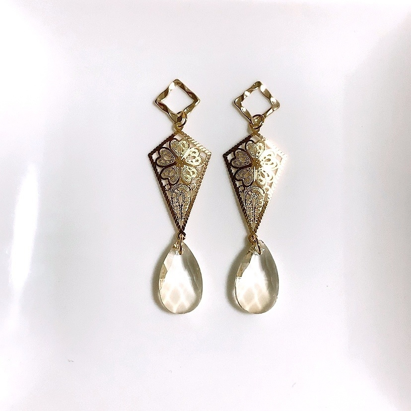 山姥切国広イメージピアス・イヤリング/透かし桜・ティアドロップ