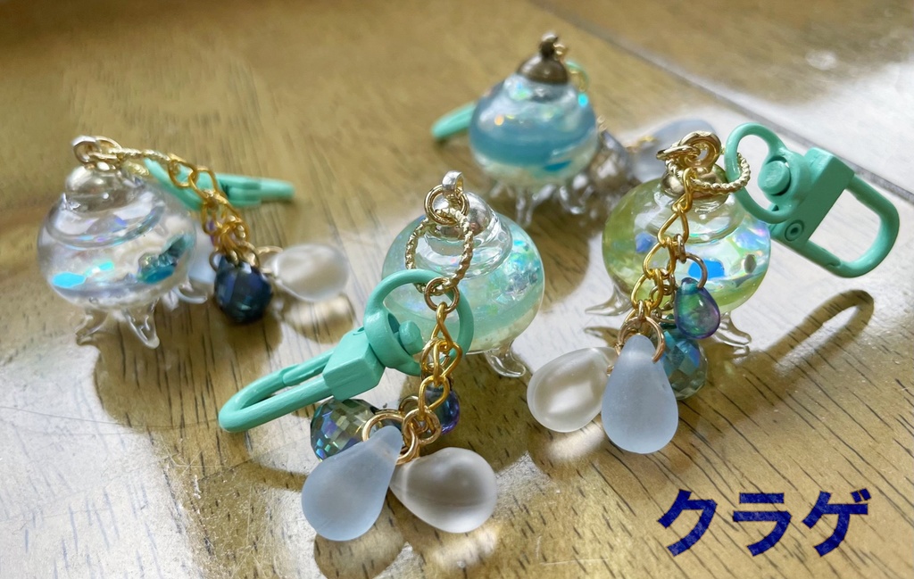 【ハンドメイド】夏っぽいハーバリウムストラップ【メッセージカードつき!】